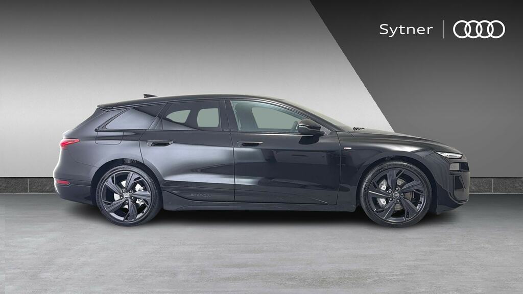 Audi A6 E-tron Avant 270Kw Performance 100Kwh Black Ed Tech LJ26VPT Black #4