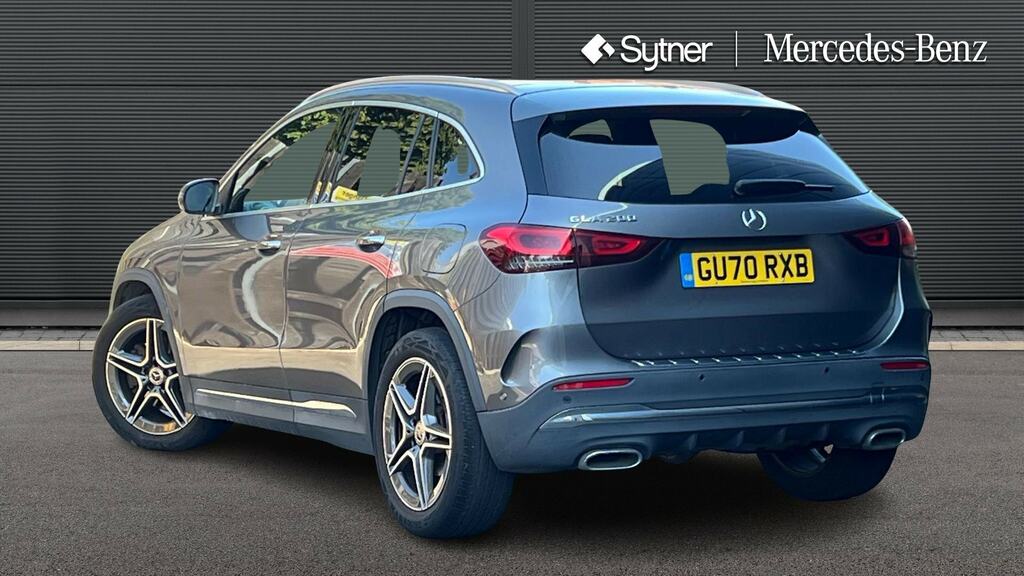 Mercedes-Benz GLA Class Gla 200 Amg Line Premium Plus Grey #2