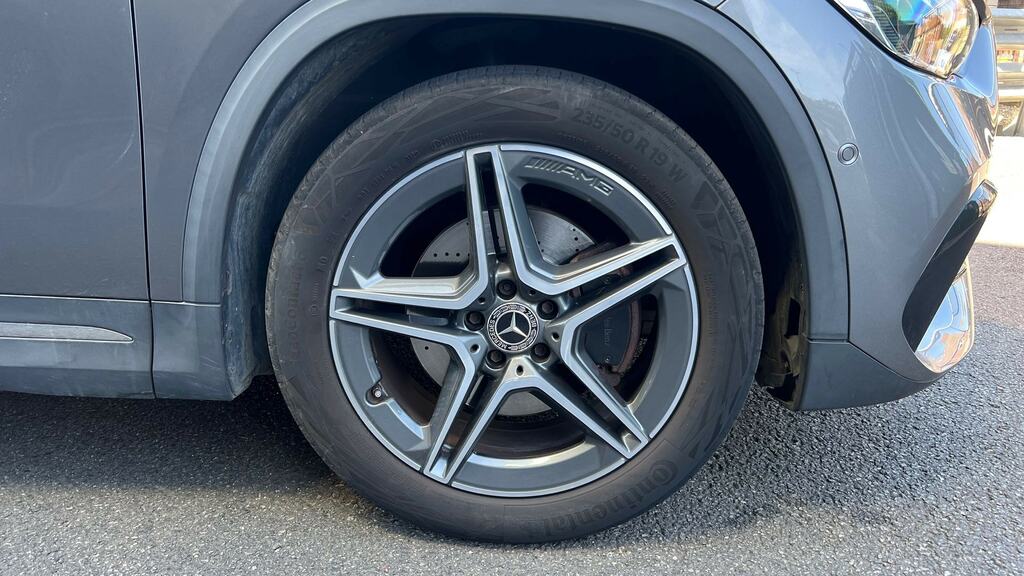 Mercedes-Benz GLA Class Gla 200 Amg Line Premium Plus Grey #5