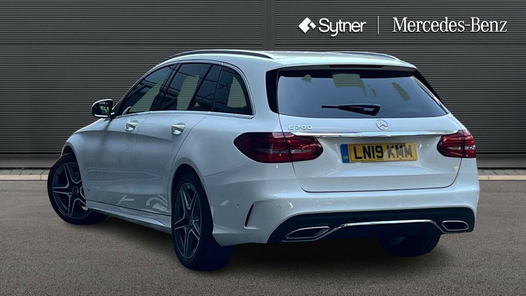 Mercedes-Benz C Class C200 Amg Line Premium 9G-tronic White #2
