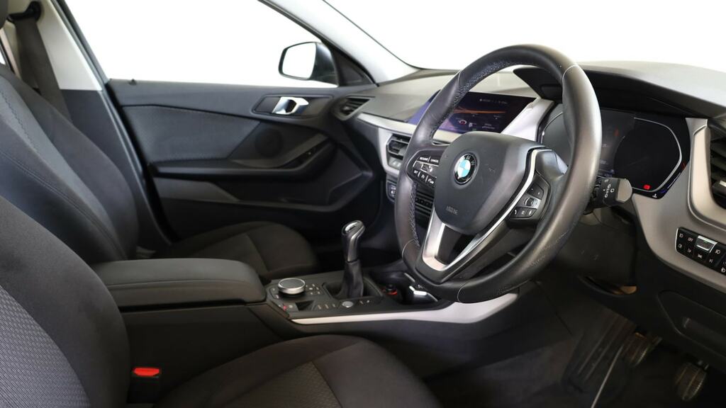 BMW 1 Series 116D Se Black #6