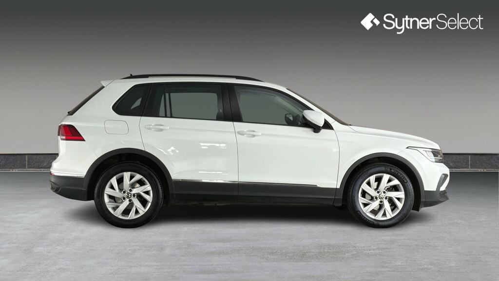 Volkswagen Tiguan 1.5 Tsi 150 Life Dsg VN23KYT White #3