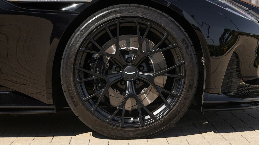 Aston Martin DB12 V8 2dr Auto Black #4