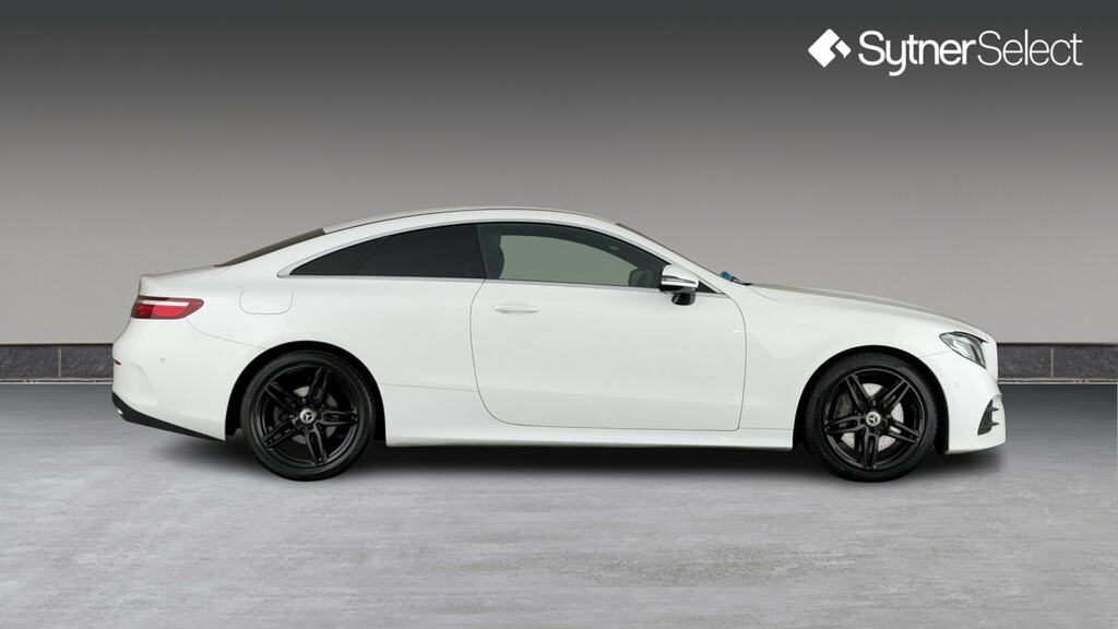 Mercedes-Benz E Class E300 Amg Line 9G-tronic BF68PHV White #3
