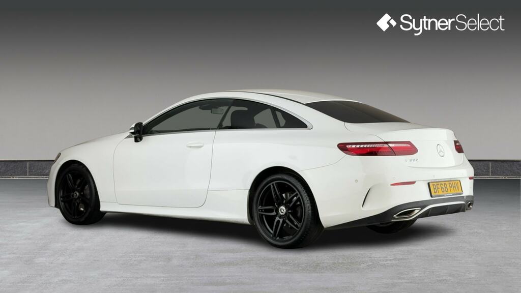 Mercedes-Benz E Class E300 Amg Line 9G-tronic BF68PHV White #2