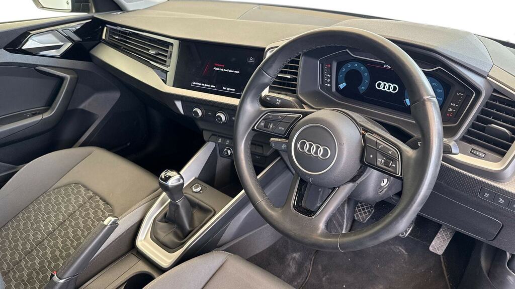 Audi A1 25 Tfsi Sport YC72DND Black #6