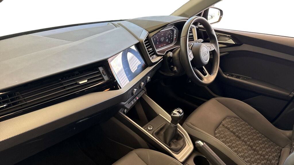 Audi A1 25 Tfsi Sport YC72DND Black #2