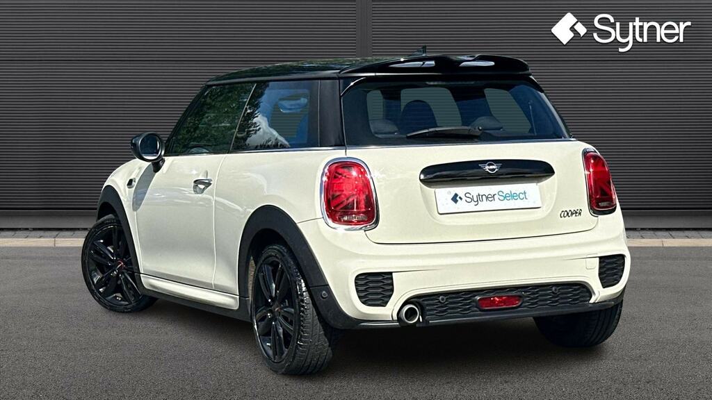 Mini Hatch 1.5 Cooper Sport II Comfortnav Pack YB70EUE White #2