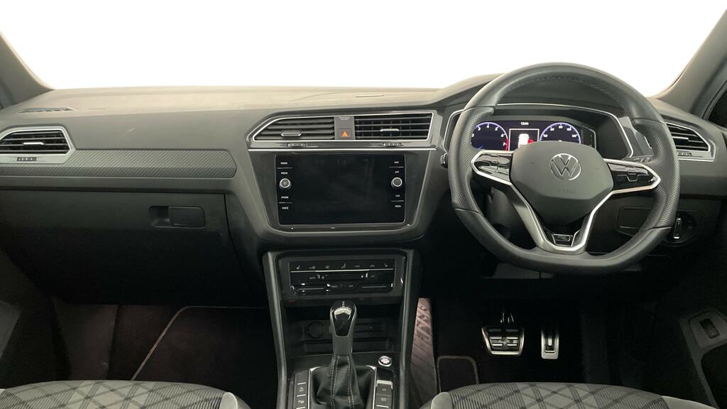 Volkswagen Tiguan 1.5 Tsi 150 R-line Dsg RE22YVX Black #6