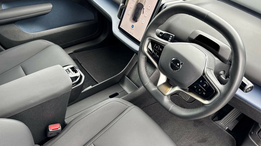 Volvo EX30 200Kw Sm Extended Range Plus 69Kwh NU74VGM Black #5