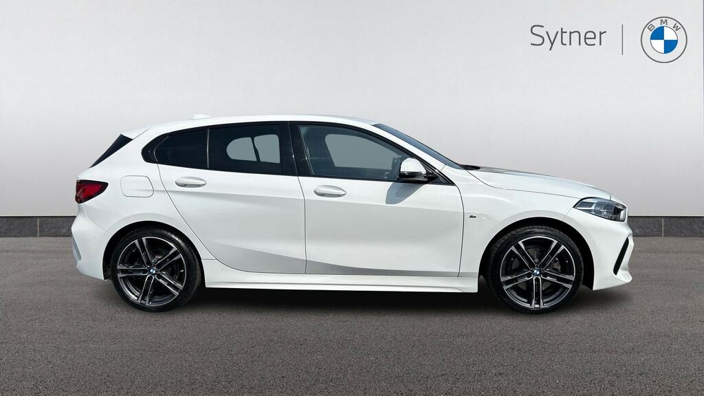 BMW 1 Series 118I 136 M Sport Step AJ73SXX White #3