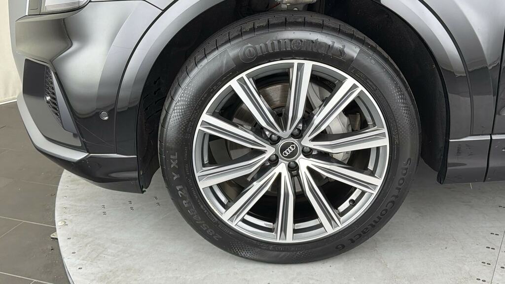 Audi Q8 55 Tfsi Quattro S Line Tiptronic Leather Black #5
