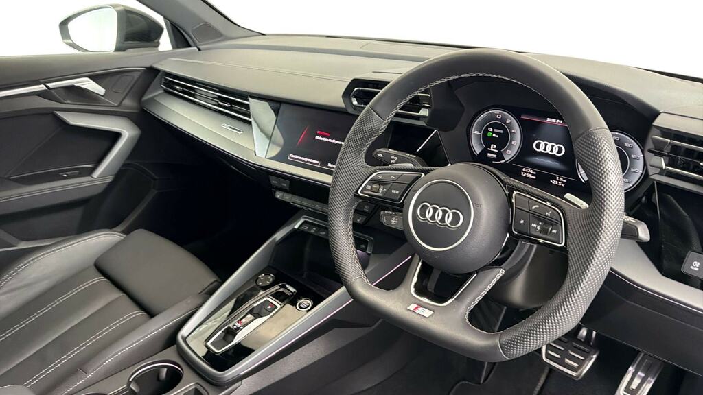 Audi A3 40 Tfsi E S Line S Tronic LM25XGL Black #6