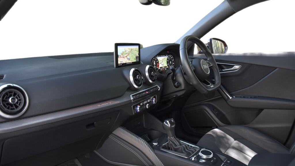Audi Q2 Sq2 Quattro Black Edition S Tronic Cs Pack Red #5