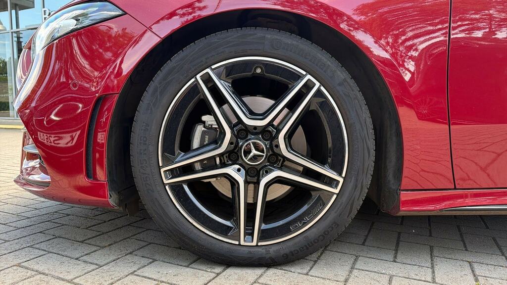 Mercedes-Benz A Class A200 Amg Line Premium Plus Edition Red #5