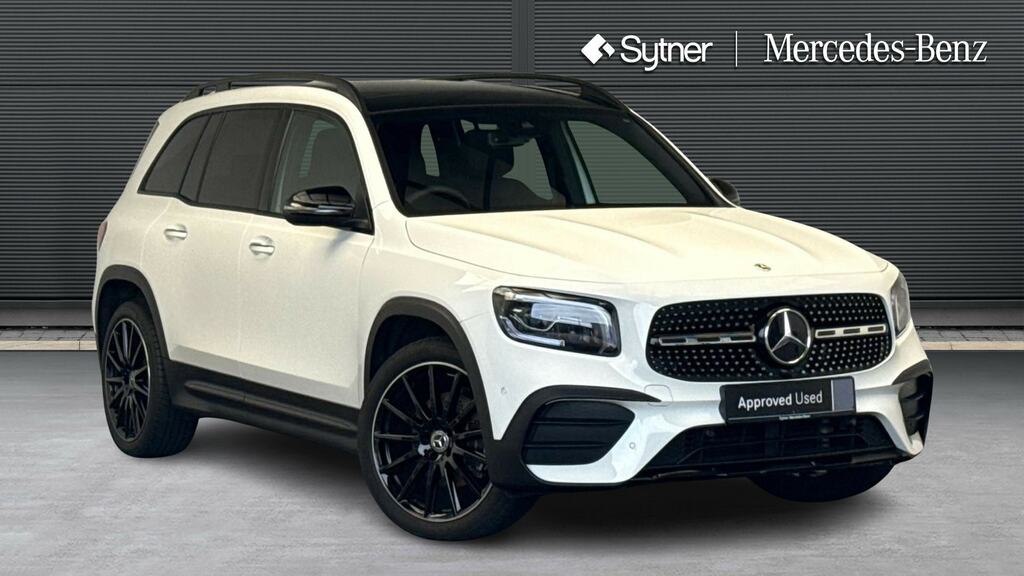 Mercedes-Benz GLB Class Glb 200 Amg Line Premium Night Ed 7G-tronic White