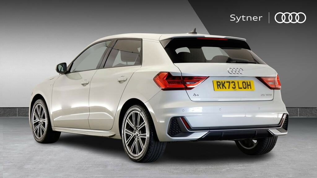 Audi A1 25 Tfsi S Line RK73LOH Silver #3