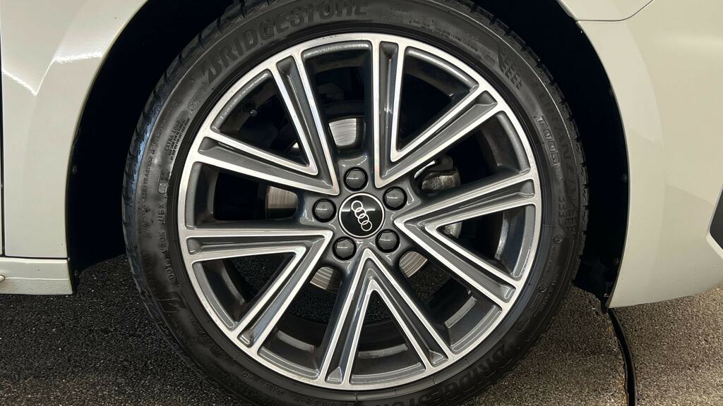 Audi A1 25 Tfsi S Line RK73LOH Silver #5