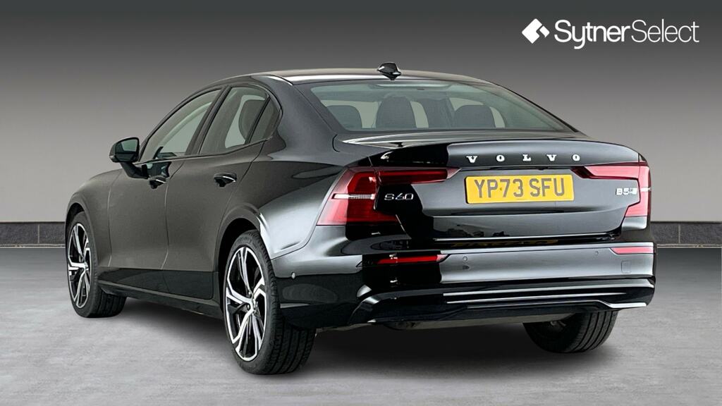 Volvo S60 2.0 B5p Ultimate Dark Awd Black #2