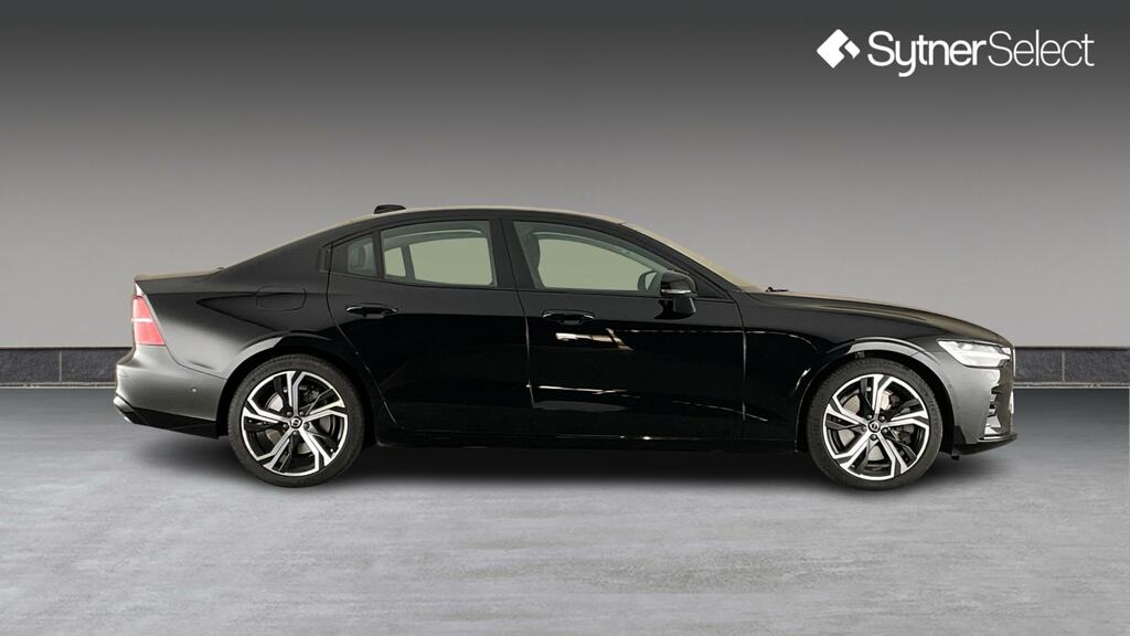 Volvo S60 2.0 B5p Ultimate Dark Awd Black #3