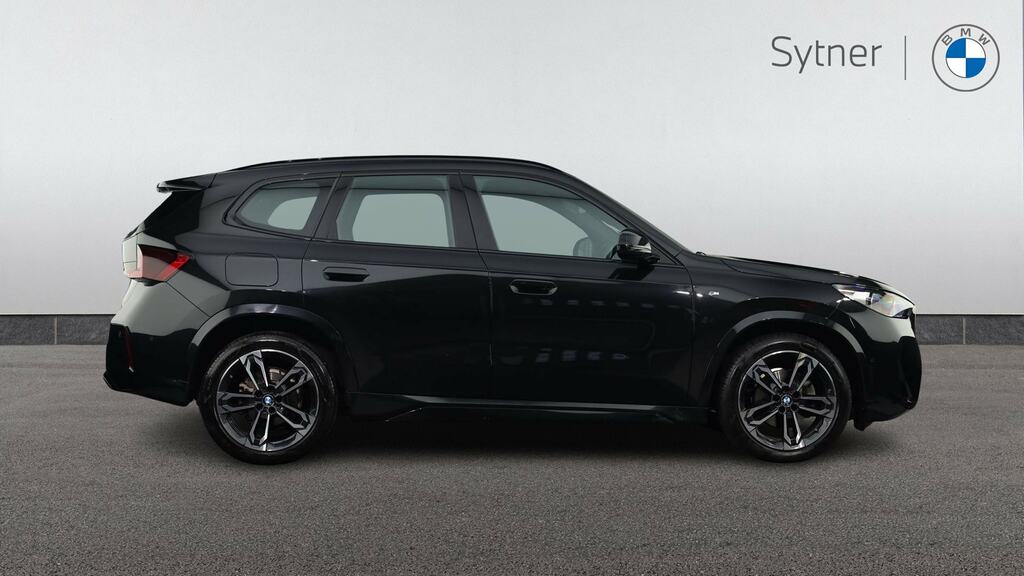 BMW X1 Sdrive 18D M Sport Step DL23ZSF Black #3