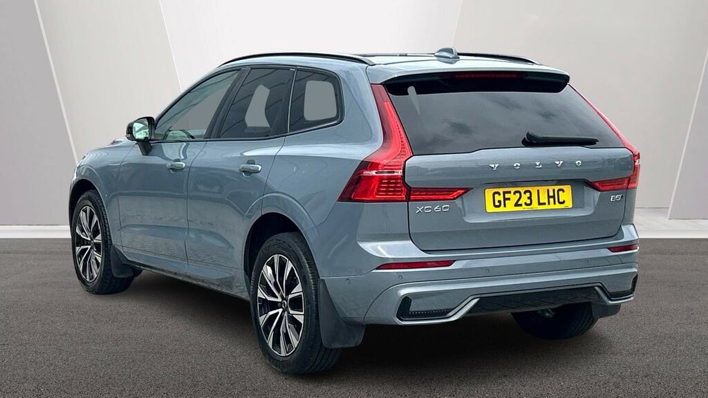 Volvo XC60 2.0 B5p Plus Dark Awd Geartronic GF23LHC Grey #2