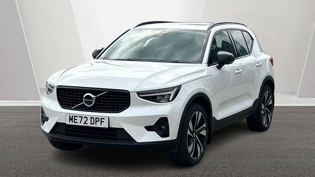 Volvo XC40 2.0 B4p Ultimate Dark ME72DPF White #6