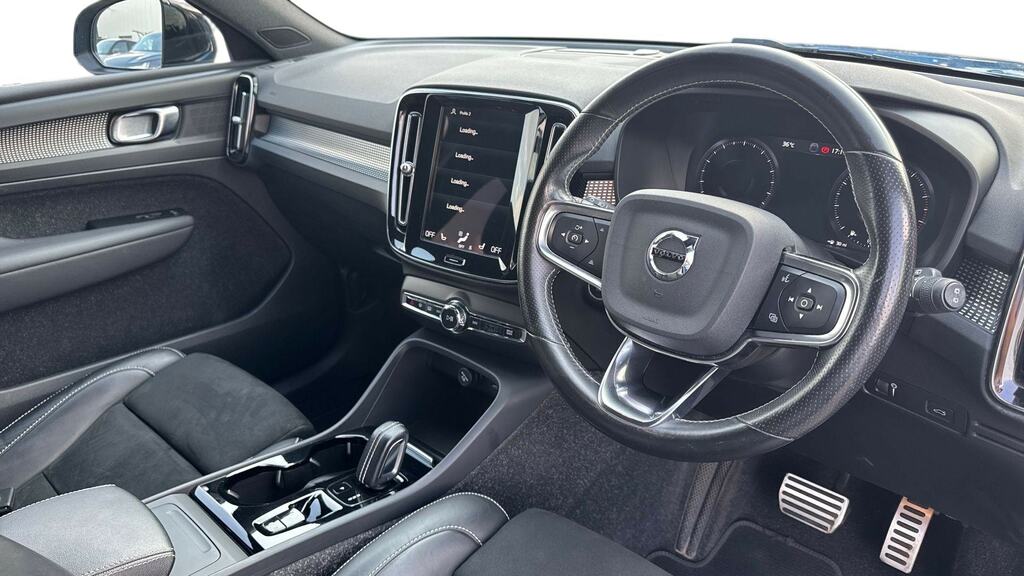 Volvo XC40 2.0 B4p R Design Awd RX21OGD Blue #5