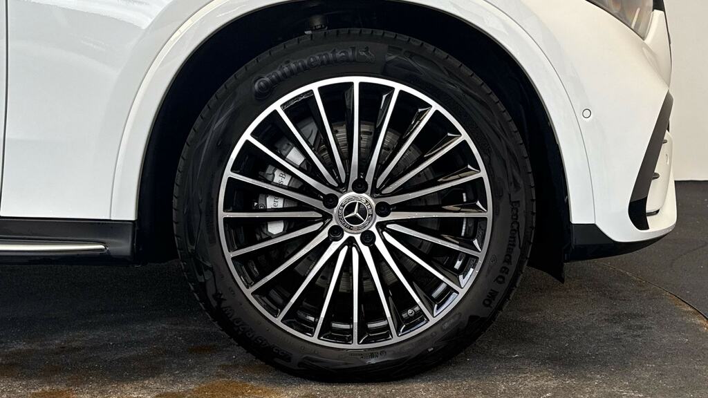 Mercedes-Benz GLC Class Glc 300 4Matic Amg Line Premium Plus 9G-tronic SM25ERJ White #5