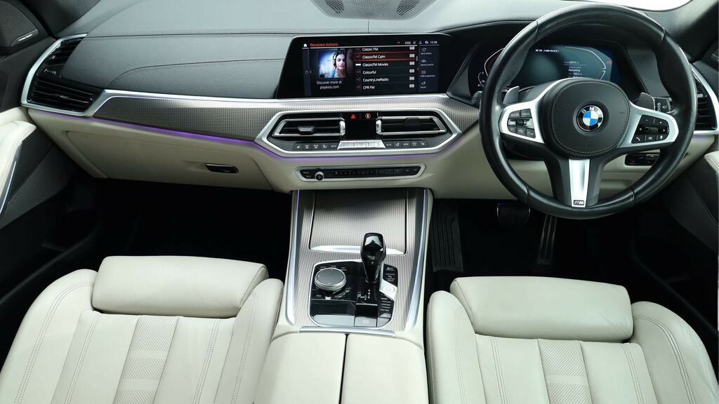 BMW X5 Xdrive M50i Black #4