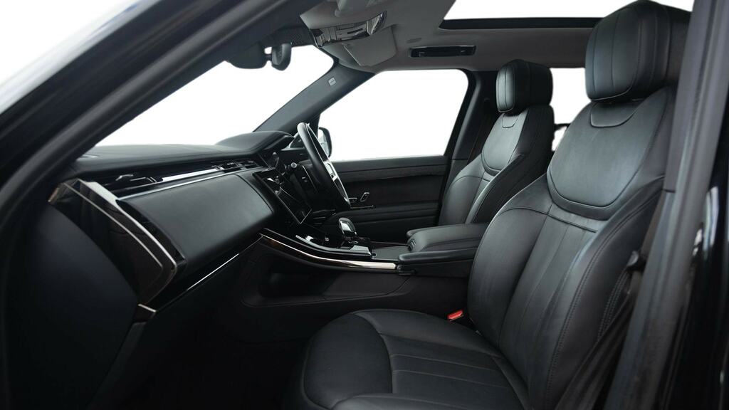 Land Rover Range Rover Sport 3.0 D300 Se YH73MPU Black #3