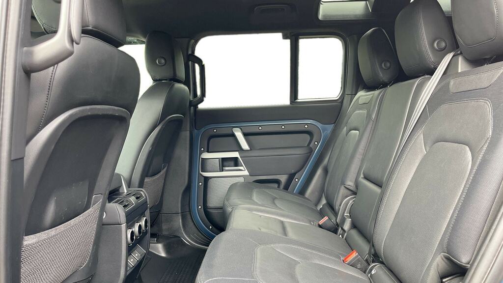 Land Rover Defender 110 3.0 D250 X-dynamic S 110 7 Seat DA23CKP Blue #4