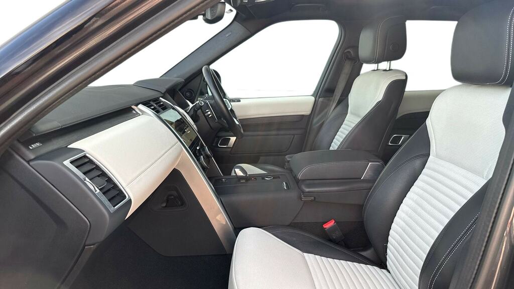 Land Rover Discovery 3.0 D300 R-dynamic Se CU73SZN Grey #3