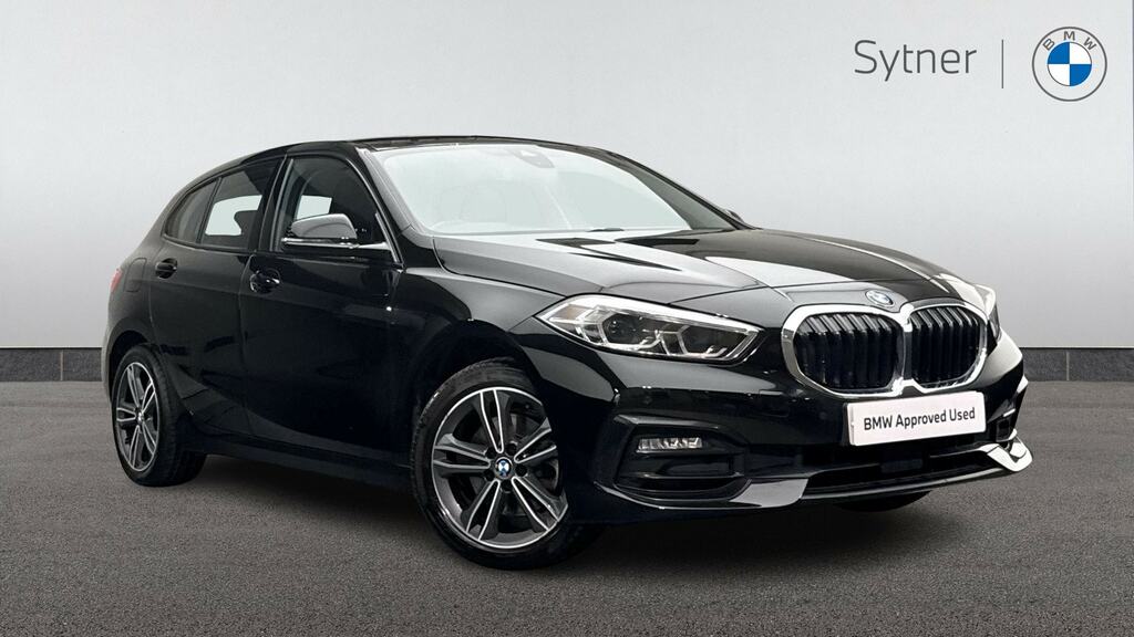 BMW 1 Series 118I 136 Sport Live Cockpit Professional Black
