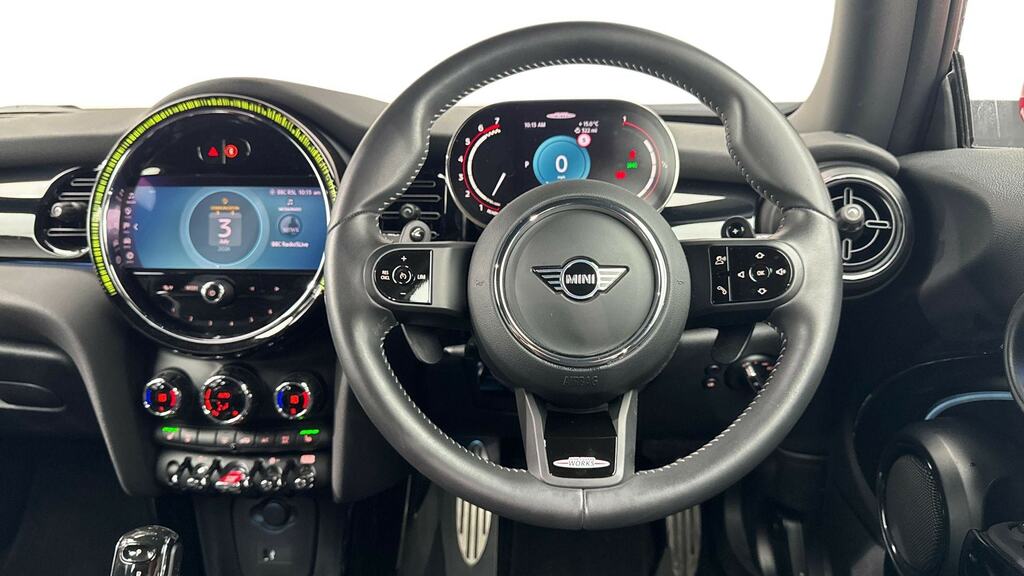 Mini Hatch 2.0 John Cooper Works Premium WG73JVF White #5