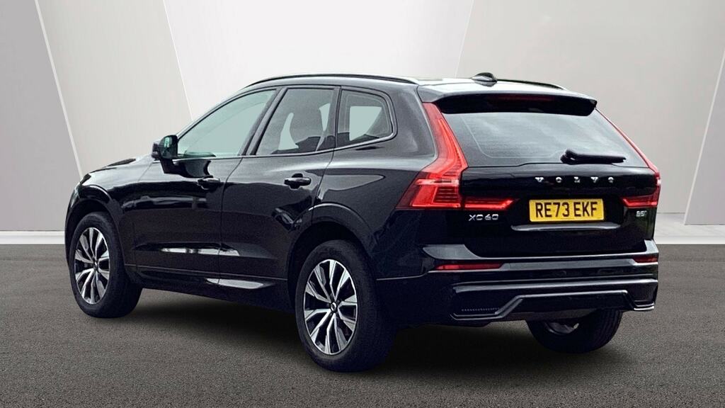 Volvo XC60 2.0 B5p Plus Dark Awd Geartronic RE73EKF Black #2
