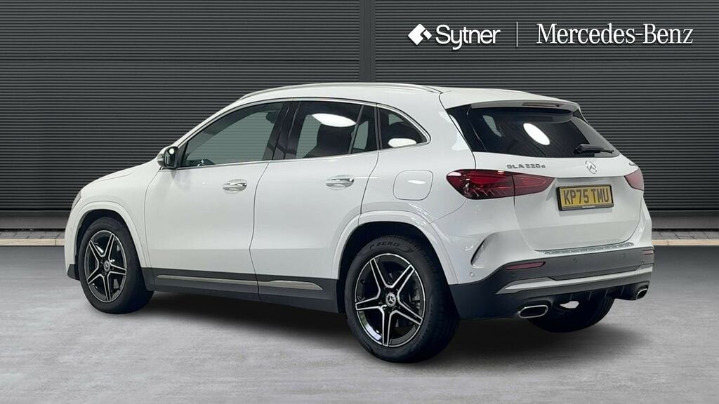 Mercedes-Benz GLA Class Gla 220D 4Matic Amg Line Executive KP75TMU White #2