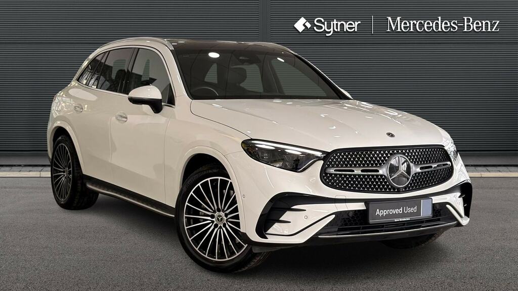 Mercedes-Benz GLC Class Glc 300 4Matic Amg Line Premium Plus 9G-tronic White