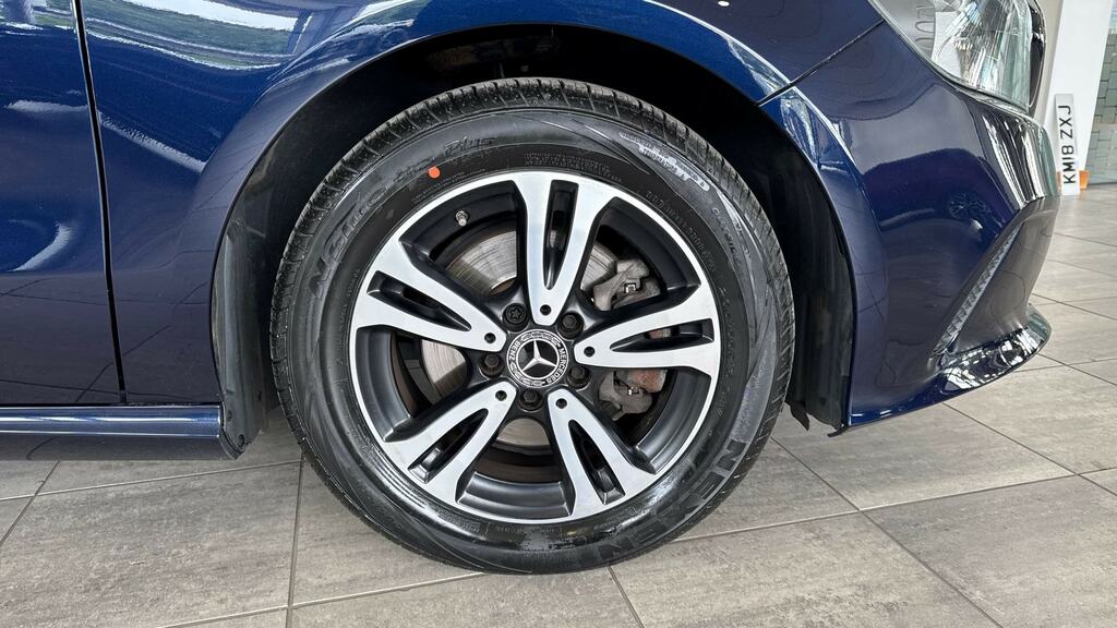 Mercedes-Benz A Class A180 Se Blue #5