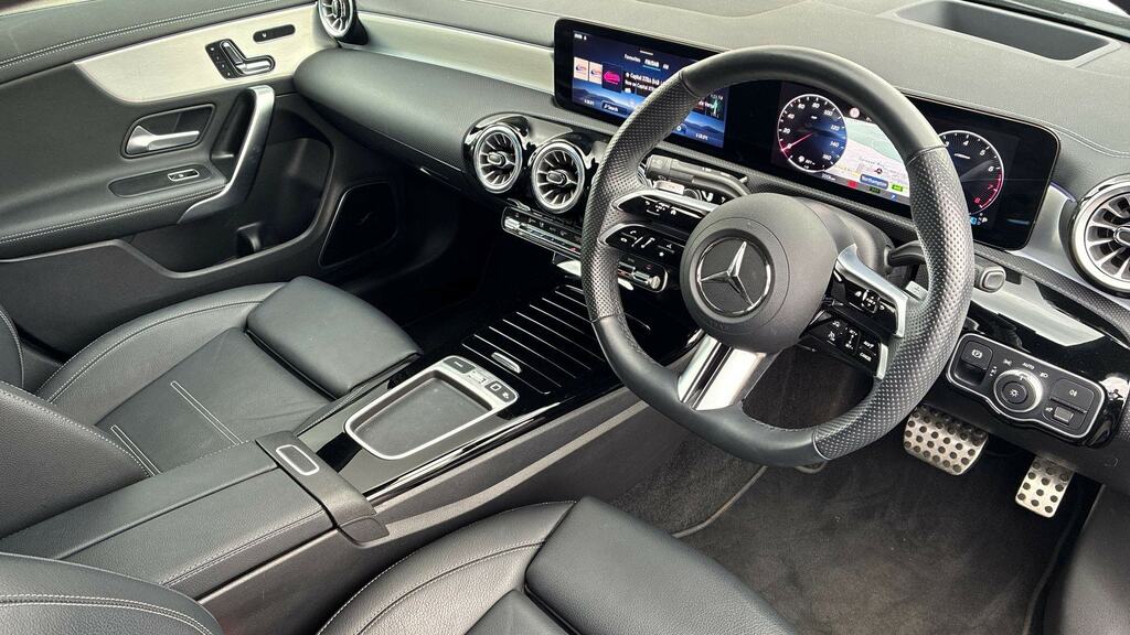 Mercedes-Benz CLA Class Cla 200 Amg Line Premium Plus Tip KR25MVG Black #3