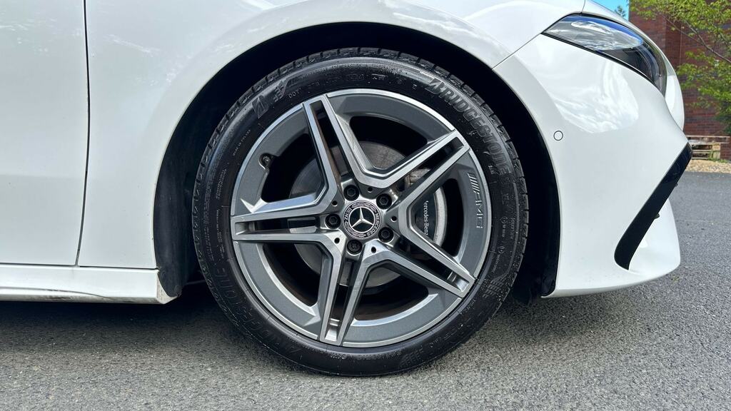 Mercedes-Benz A Class A200 Amg Line Executive NA74ZLK White #5