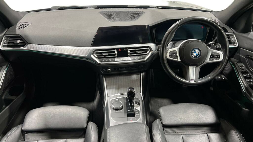BMW 3 Series 330E M Sport Step SD71FXC Black #4