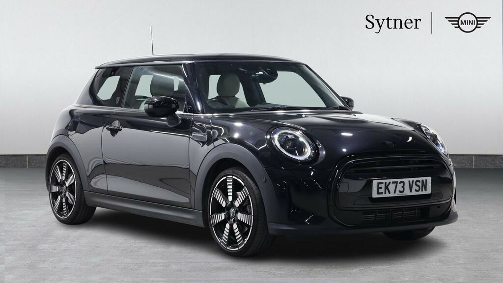 Mini Hatch 1.5 Cooper Exclusive Premium Plus Black
