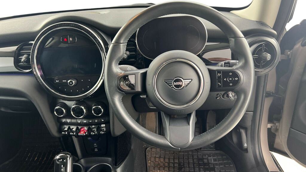 Mini Hatch 1.5 Cooper Classic Premium Plus BD73SBY Grey #5