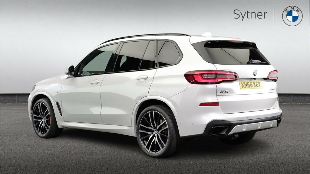 BMW X5 Xdrive30d Mht M Sport Pro Pack BC22JJU White #2