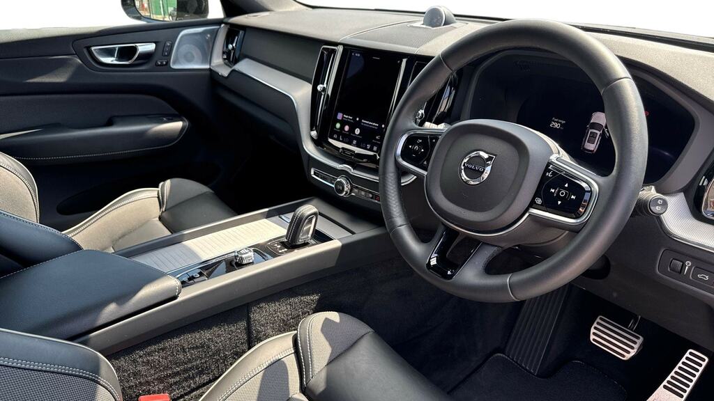 Volvo XC60 2.0 T8 Recharge Phev R Design Pro Awd Grey #5