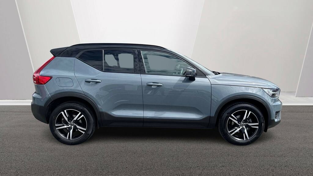 Volvo XC40 1.5 T3 163 R Design Grey #2