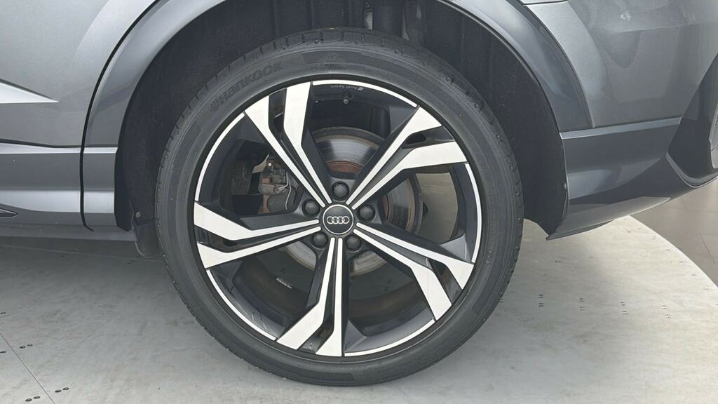 Audi Q3 35 Tfsi Edition 1 FG20ZLK Grey #5