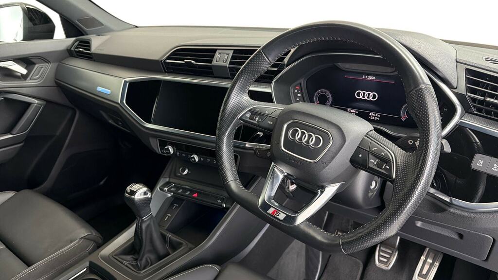 Audi Q3 35 Tfsi Edition 1 FG20ZLK Grey #6