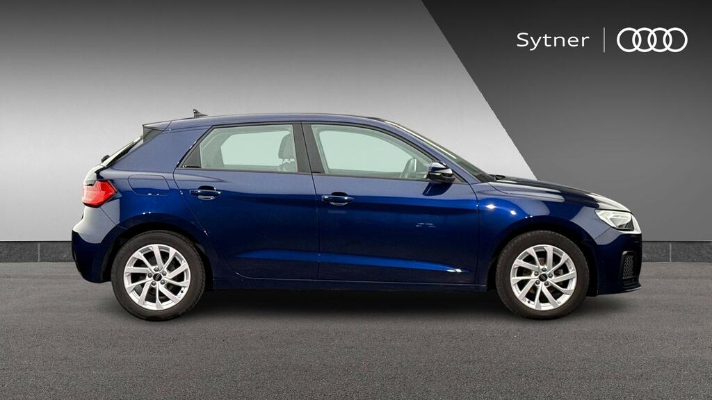 Audi A1 25 Tfsi Sport YE73SZD Blue #4